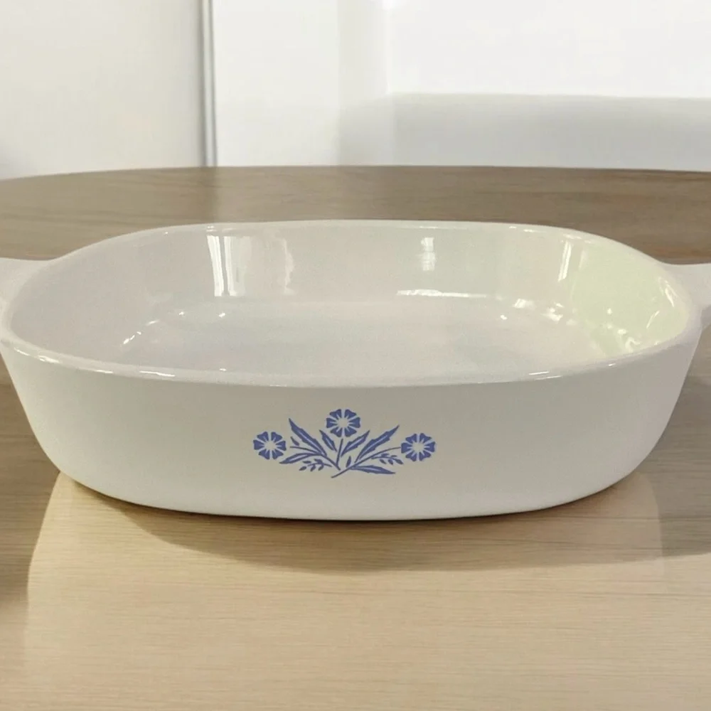 CorningWare Blue Cornflower 8” Casserole Baking Dish P-9-B-no lid USA